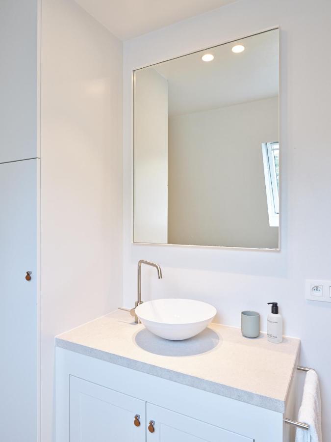 Boutique Hotel Ter Wallen Izegem Bagian luar foto
