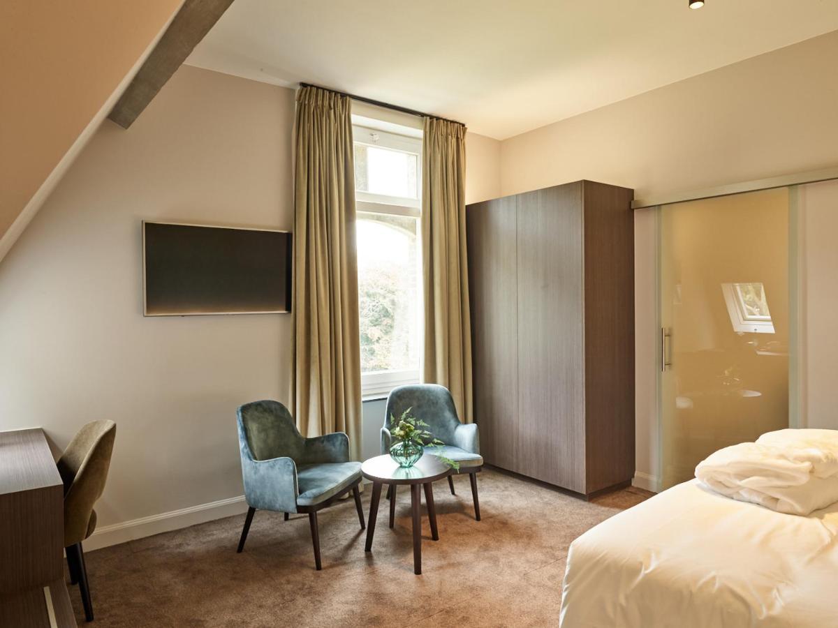 Boutique Hotel Ter Wallen Izegem Bagian luar foto