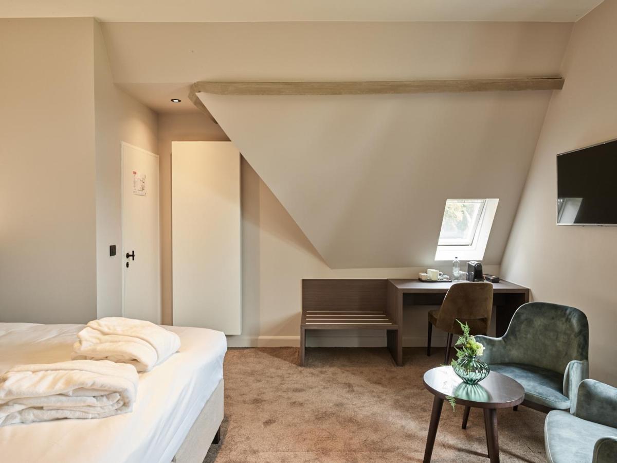 Boutique Hotel Ter Wallen Izegem Bagian luar foto